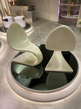 Cobra Chair - Shosha Kamal- The Mob Collective